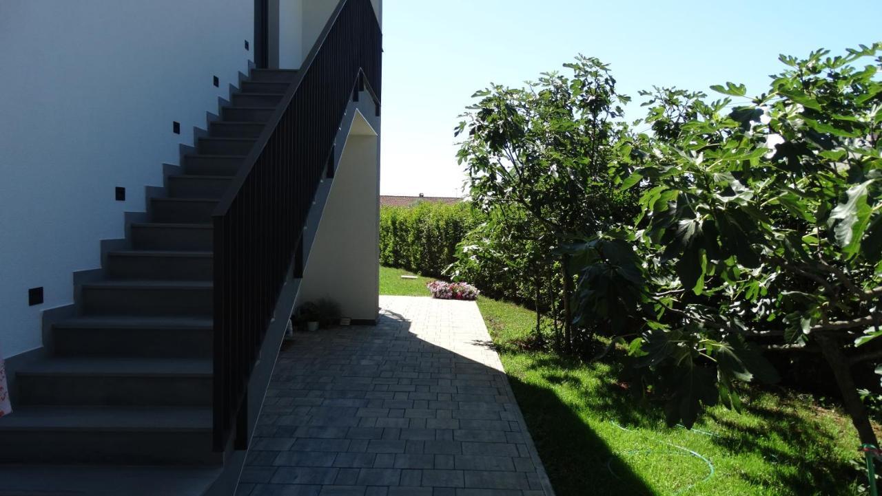 Papillon I Dolce Vita Tar-Vabriga Exterior foto